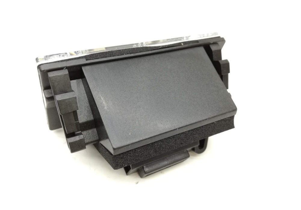 8D9943021G VW CLASSIC LAMPKA OŚWIETLENIA TABLICY Audi A4 B5 95-