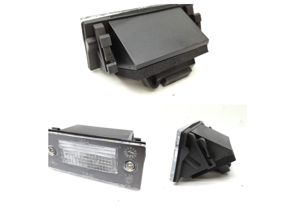 8D9943021F VAG Lampka tablicy rejestracyjnej Audi A4 B5 95-