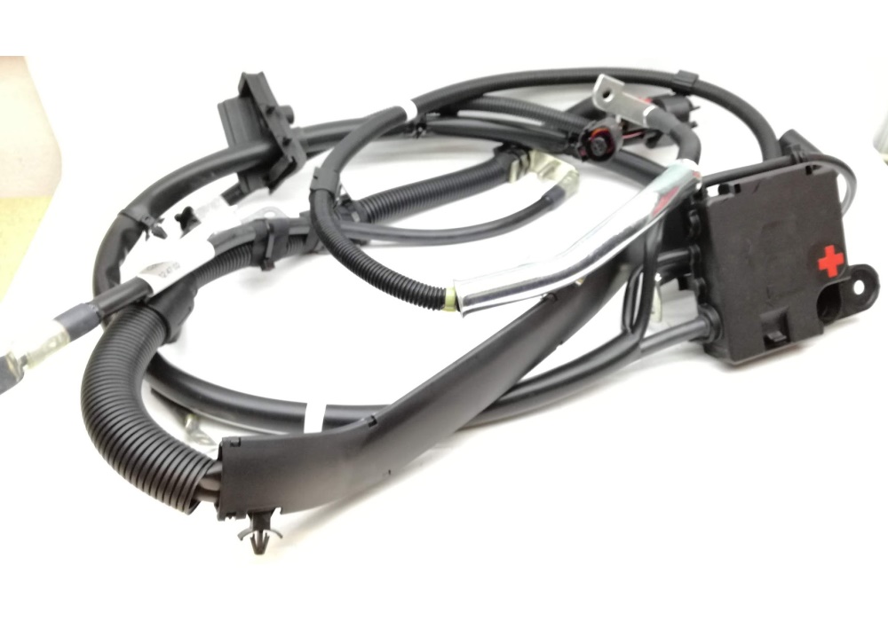 8K0971228G VAG wiązka elektryczna przewodów rozrusznika i alternatora z przewodem masy Audi