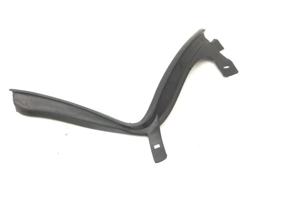 4B3941191 VW CLASSIC PRZESŁONA uszczelka reflektora Audi A6 C5 lewa