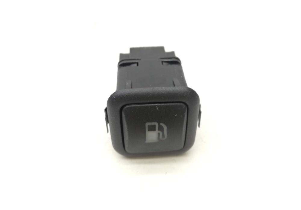 3B0959833A01C VW CLASSIC PRZYCISK WLEWU PALIWA VW (WEWNĄTRZNY) GOLF IV/BORA PASSAT