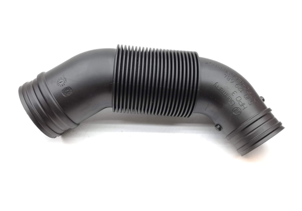 5J0129684 VAG Rurka łącząca PRZEWÓD.