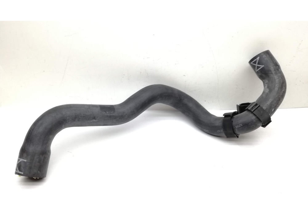 7H0122101 VAG Przewód gumowy ukł. chłodzenia VW MULTIVAN V,TRANSPORTER V 2.5 TDI 03- Volkswage