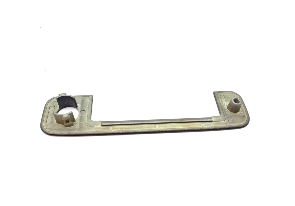 893837240E3FZ VW CLASSIC oslona klamki prawo-gora  Audi 80 B3