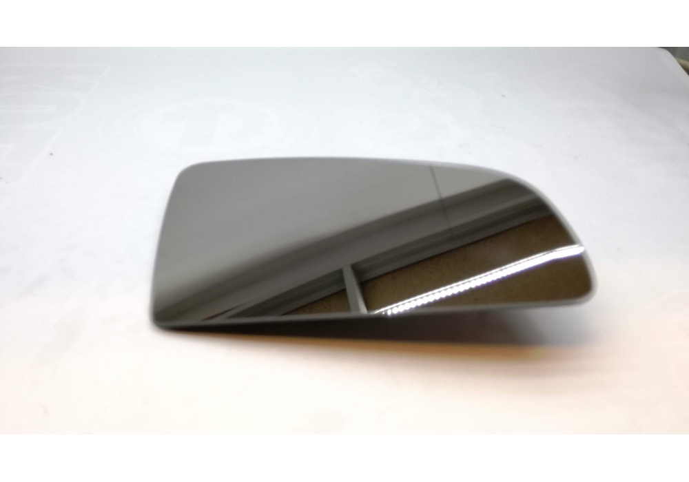 8E0857536E VAG SZKLO LUSTERKA  Audi A4 B6