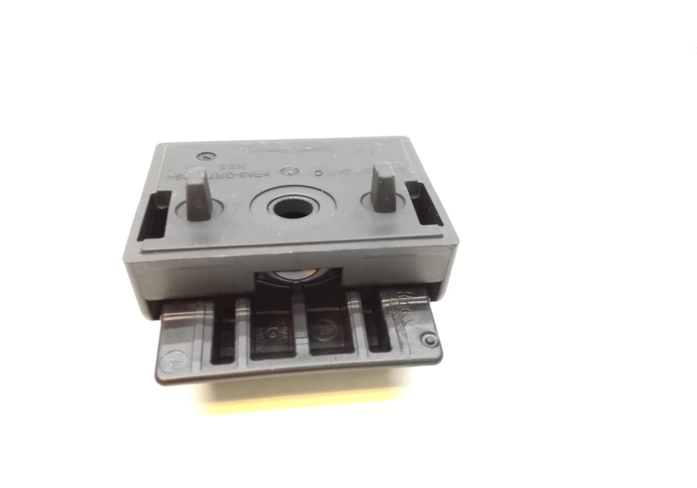 5JA827249D VAG odbijak klinowy