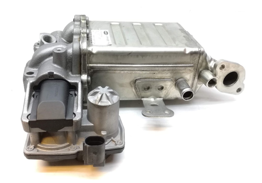 04L131512CF VAG Chłodnica układu recyrkulacji spalin z k