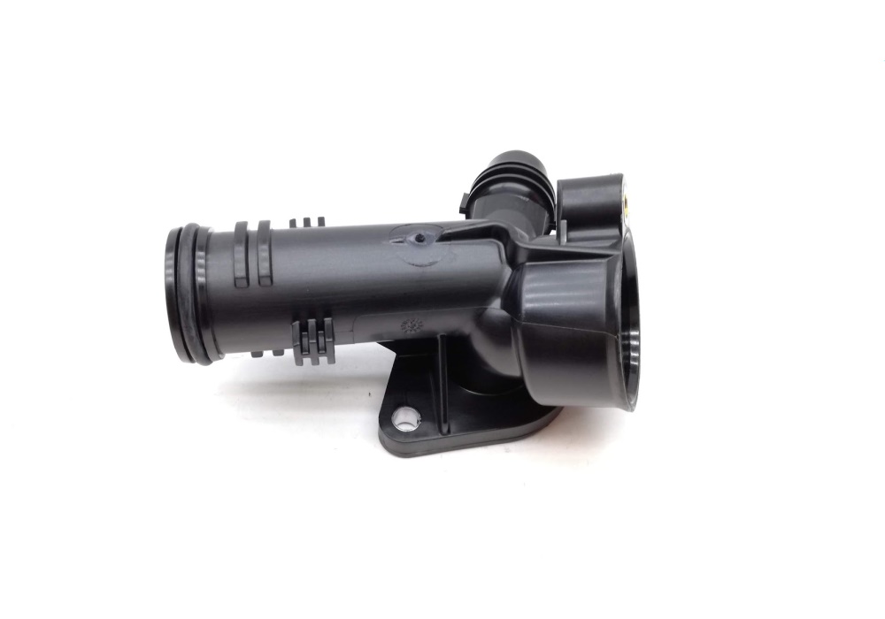 079121137K VAG Króciec przyłączeniowy