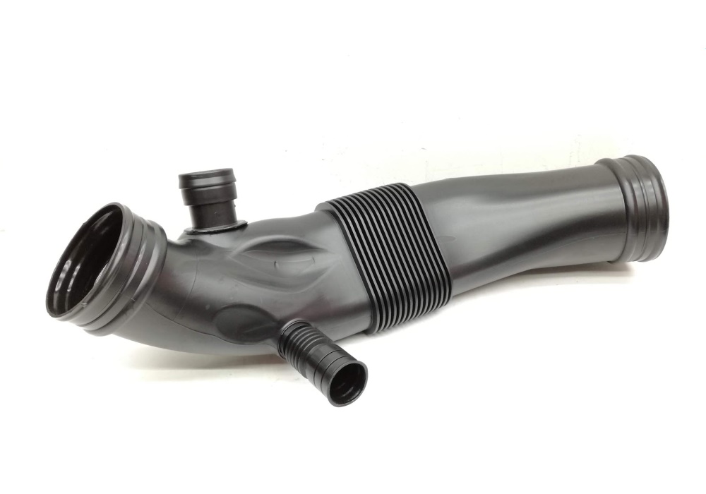 06B129627AB VAG PRZEWÓD POWIETRZA AUDI A4 2,0