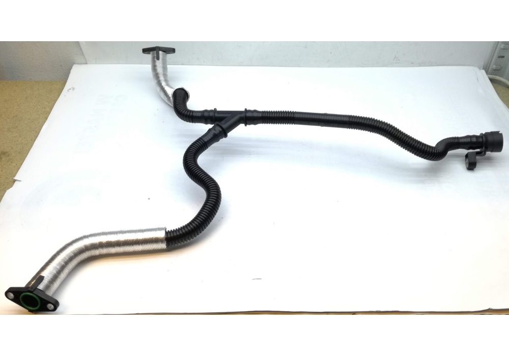 078131831Q VW CLASSIC przewód rury egr Audi a4 b6 2.4 v6 bdv  tube