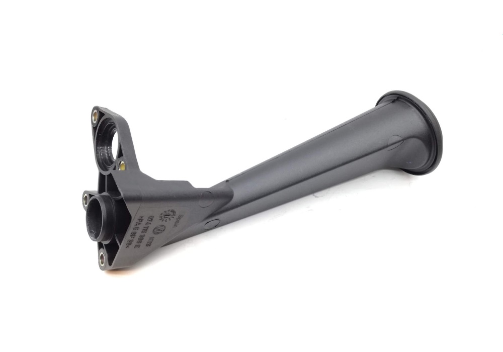 074115308E VW CLASSIC Rurka olejowa wlewu oleju VW T4 2,5 TDI