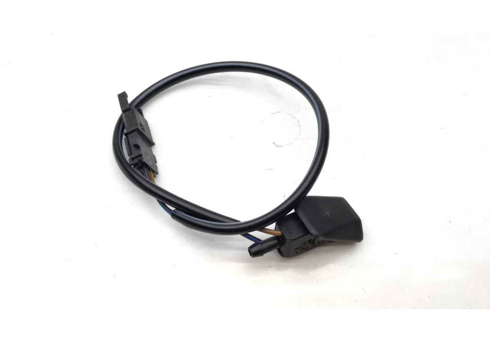 8D0955988 VAG DYSZA SPRYSKIWCZY PODGRZEWANA Audi A4 B5 95-