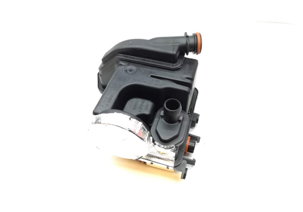 079103542E VAG oddzielacz oleju SEPARATOR OLEJU AUDI A6 4,0 TFSI 11-