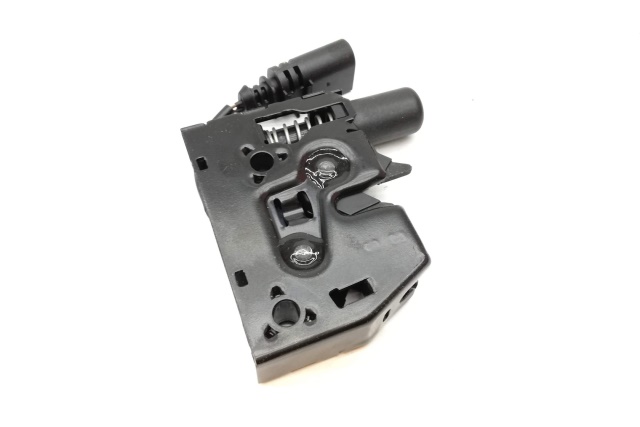 8V0823509A VAG Zamek maski z przełącznikiem