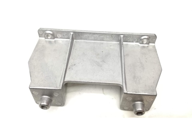 8V0907574E VAG UCHWYT radaru Cruise Control Distance Sensor