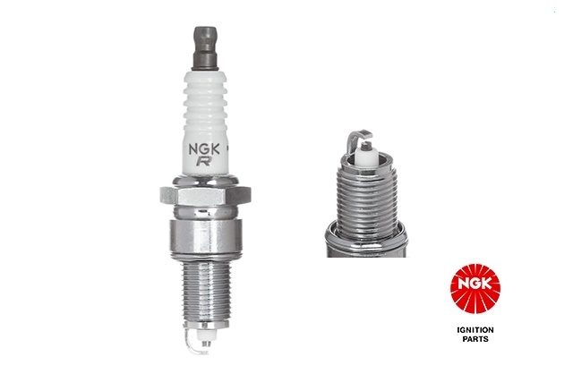 GR4 NGK SWIECA  CHRYSLER