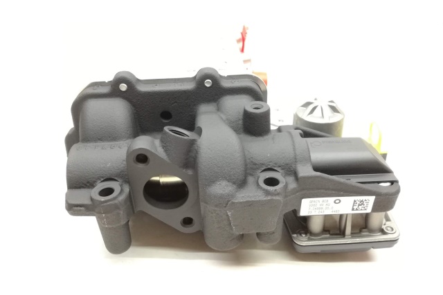 04L131512CF VAG Chłodnica układu recyrkulacji spalin z k