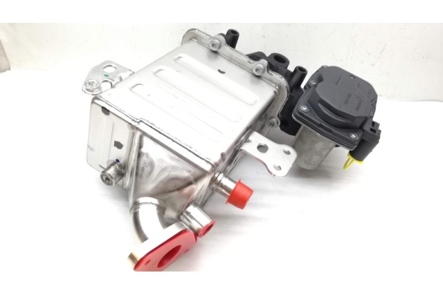 04L131512CF VAG Chłodnica układu recyrkulacji spalin z k