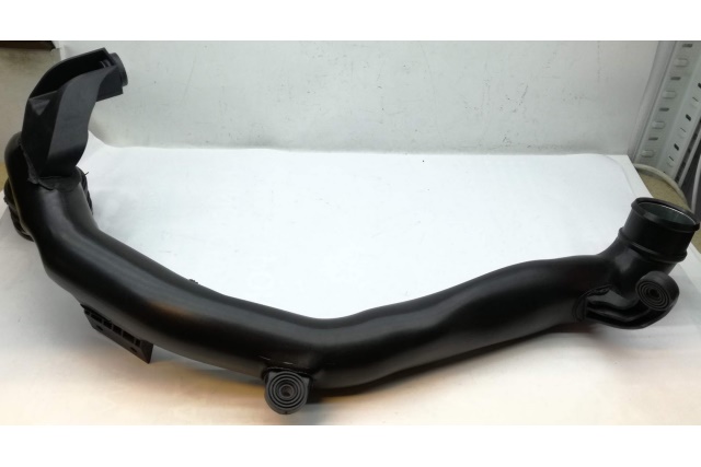 3C0145840C VAG RURA POWIETRZNA INTERCOOLERA VW Passat B6 06-10