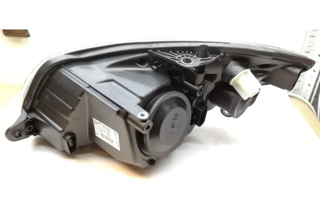 5J1941018A VAG Reflektor halogenowy