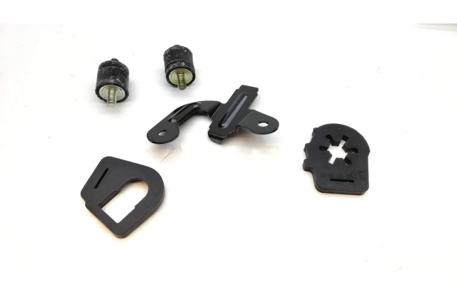 8K0898919F VAG 1 zestaw części mocujących pompa paliwa dawkujaca