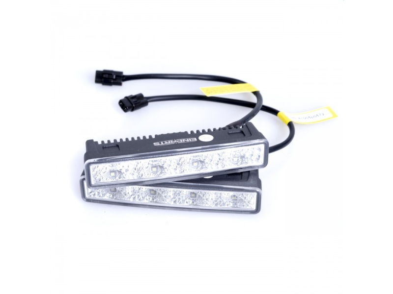 404O EINPARTS ŚWIATŁA DZIENNE 12V 404 Z DIODAMI OSRAM