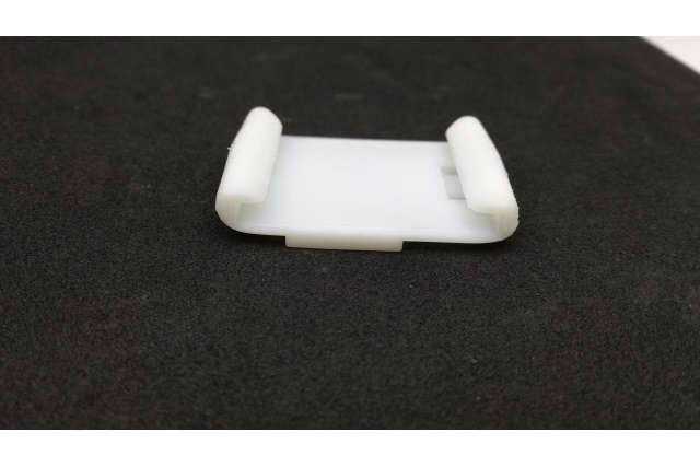 893881203A VW CLASSIC SLIZG FOTELA Audi 80 B3