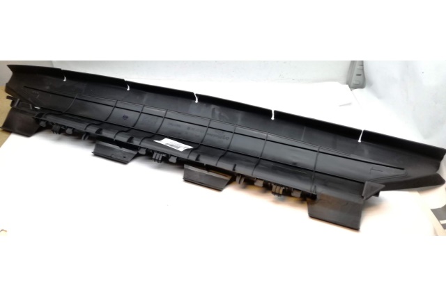 575121292A VAG nakładka