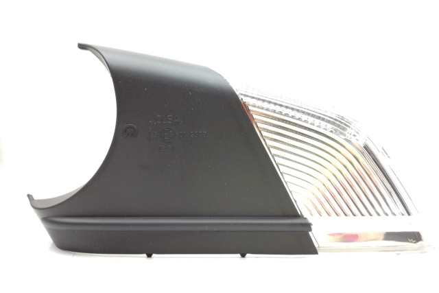 1Z0949101C VW CLASSIC KIERUNKOWSKAZ LUSTERKA LEWY SKODA OCTAVIA II