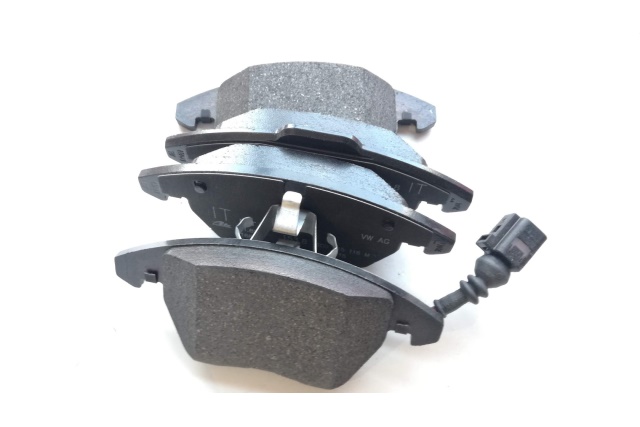 3C0698151J VW CLASSIC 1 ZEST. KL