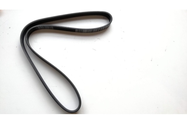 06L903137A VAG PASEK KLINOWY