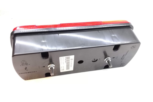 7J0945095B VAG LAMPA TYŁ KPL VW T5 lampa tył tylna lewa prawa DOKA