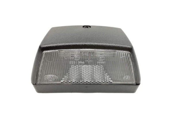 2KA003389-068 HELLA OSWIETLENIE TABLICY REJESTRACYJNEJ VW BUS T4 T5  SKRZYNIA DOKA
