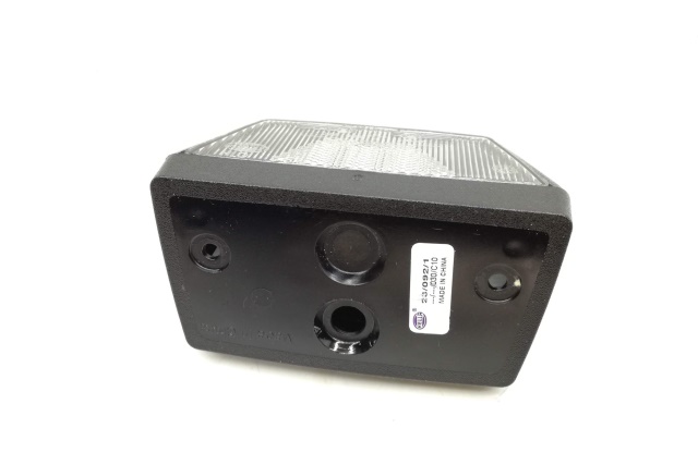 2KA003389-068 HELLA OSWIETLENIE TABLICY REJESTRACYJNEJ VW BUS T4 T5  SKRZYNIA DOKA