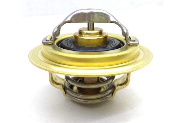 03L121113A VAG Termostat cieczy chłodzącej (82°C) AUDI A4 ALLROAD B8, A4 B8, A5, A6 C6, Q5; SEA