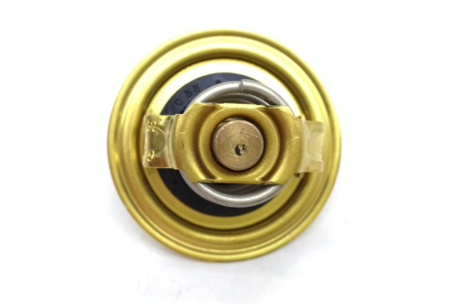 03L121113A VAG Termostat cieczy chłodzącej (82°C) AUDI A4 ALLROAD B8, A4 B8, A5, A6 C6, Q5; SEA