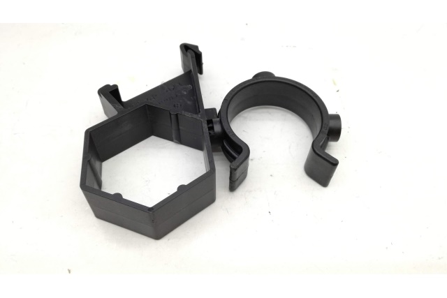 044121068 VW CLASSIC Uchwyt bracket