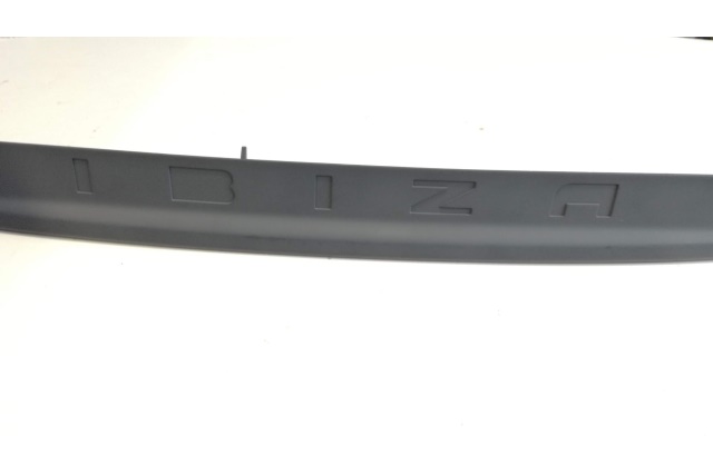 6J8827376HGRU VAG Listwa uchwytowa gruntowany