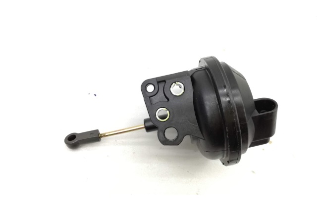 078133159A VW CLASSIC Siłownik podciśn.przełączanego kolektora