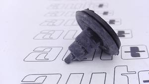 893823591A VAG Uszcelka linki maski silnika Audi 80 B3 28/4MM