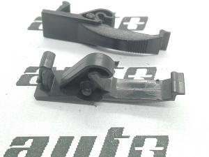 8E0955247 VAG Spinka zabezpieczająca pióro wycieraczki Audi A4  Audi A4 B6