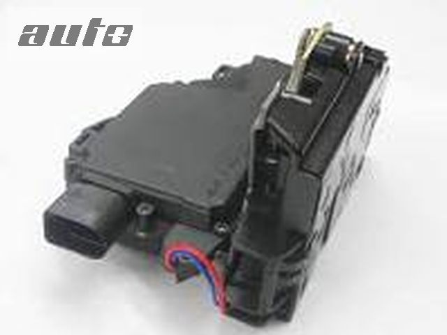 3B1837015A VAG ZAMEK DRZWI VW Passat 97- B5