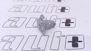 3B0880385B VAG SPINKA TAPICERKI SLUPKOW VW Passat 97- B5