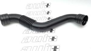 03G103493T VAG RURA PRZEWÓD ODMY AUDI A4 2,0 TDI