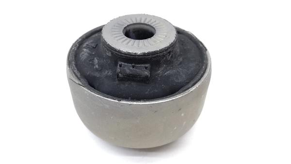 81A407183 VAG Element gumowo-metalowy Audi RS3 tylna tuleja przedniego wahacza