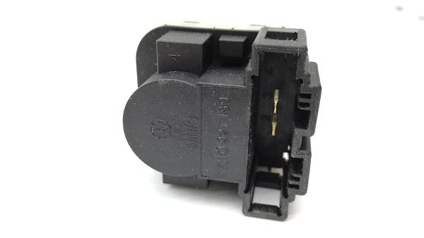 7H0927189 VAG Czujnik położenia pedału sprzęgła AUDI A3, A4 B6, A4 B7, A6 ALLROAD C6, A6 C5, A