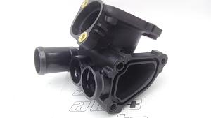 071121117A VW CLASSIC OBUDOWA TERMOSTATU PASSAT B5 BORA GOLF 2.3 AGZ
