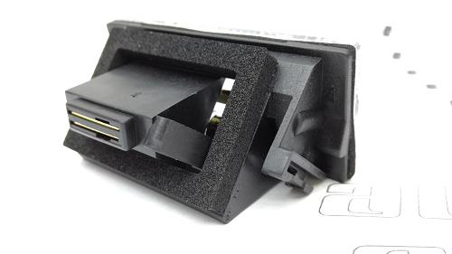 8D9943021H VW CLASSIC Lampka tablicy rejestracyjnej Audi A4 B5 95-