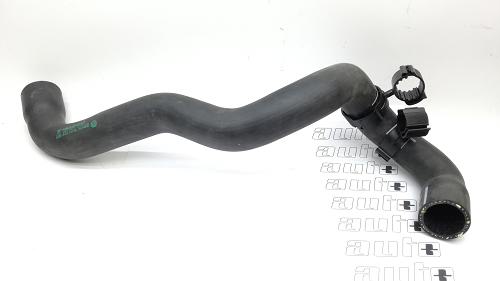 7H0122101 VAG Przewód gumowy ukł. chłodzenia VW MULTIVAN V,TRANSPORTER V 2.5 TDI 03- Volkswage