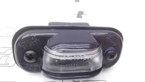 443943021A VW CLASSIC Lampka oświetlenia tablicy rejestracyjnej Audi 100 Audi 100 82-